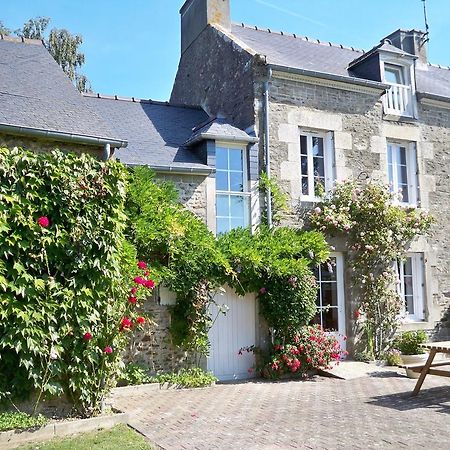 Gite De La Caminais Pleurtuit Rum bild