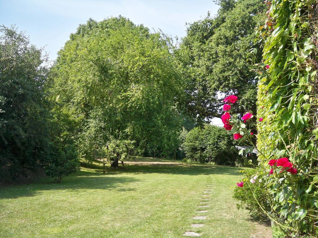 Gite De La Caminais Pleurtuit Rum bild